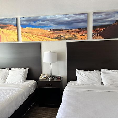 Clarion Pointe Winslow I-40 Екстер'єр фото