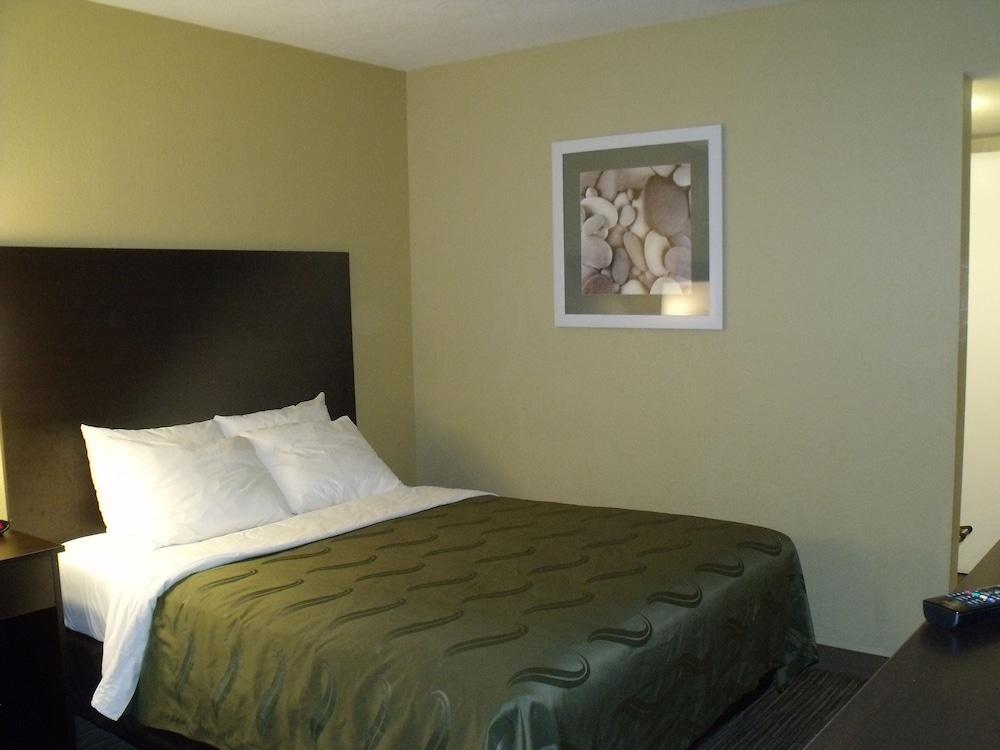 Clarion Pointe Winslow I-40 Екстер'єр фото