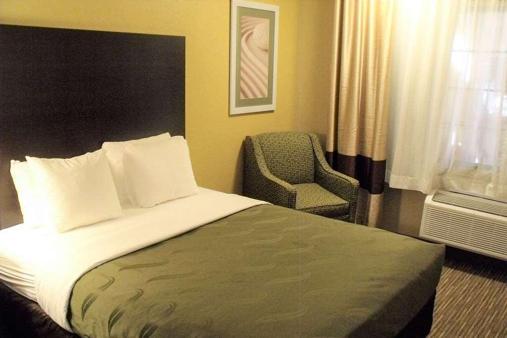 Clarion Pointe Winslow I-40 Номер фото