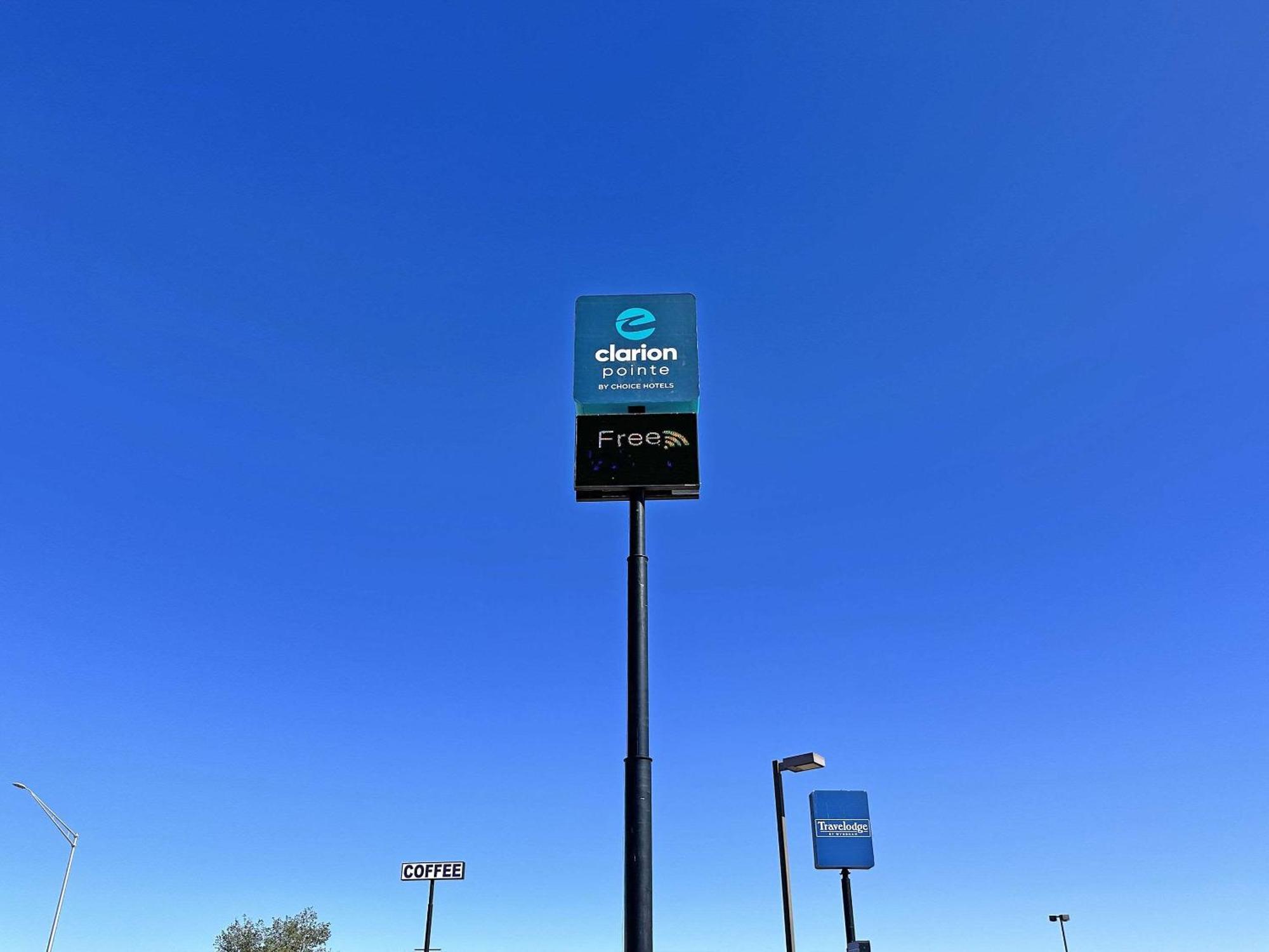 Clarion Pointe Winslow I-40 Екстер'єр фото