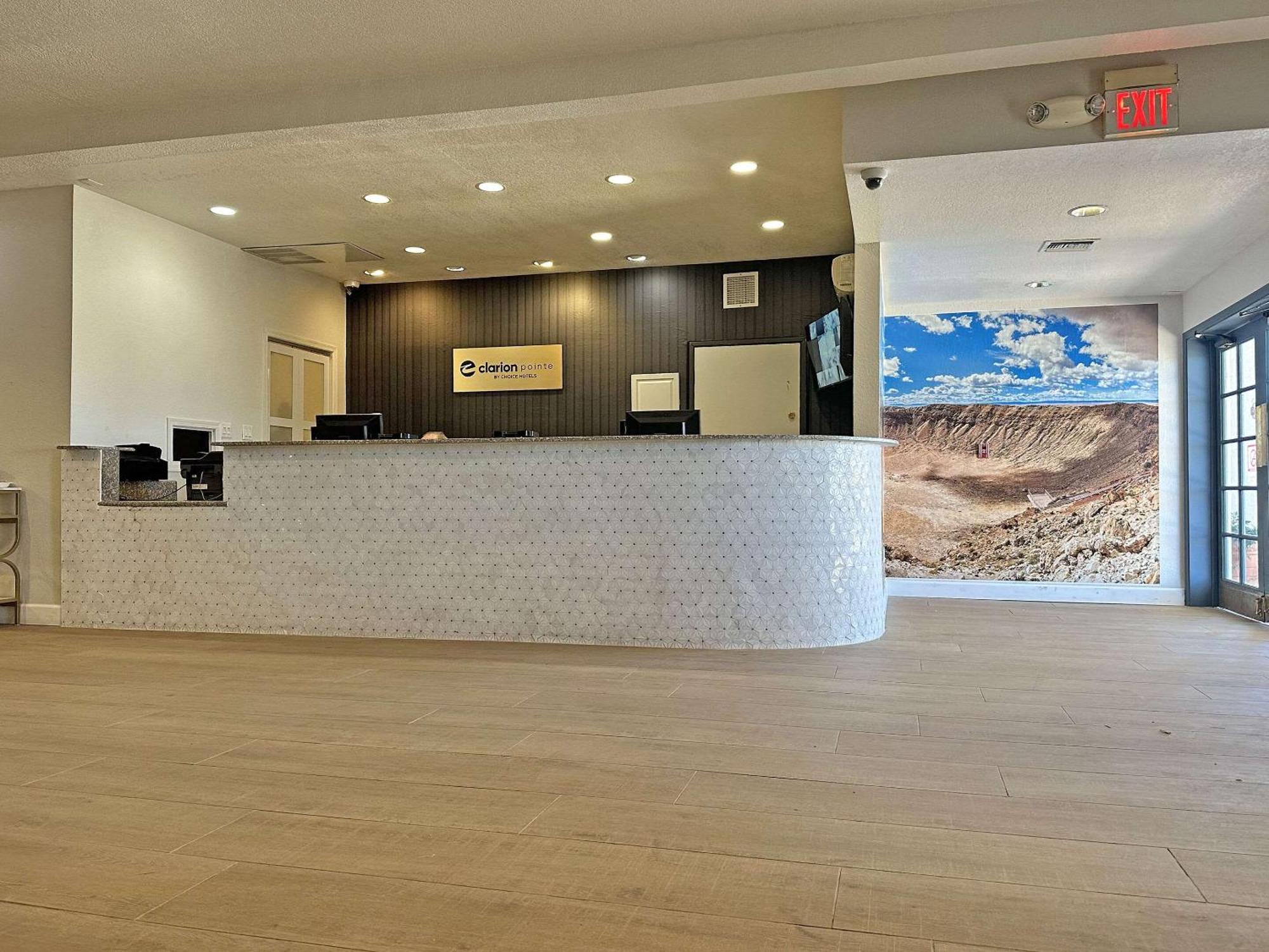 Clarion Pointe Winslow I-40 Екстер'єр фото