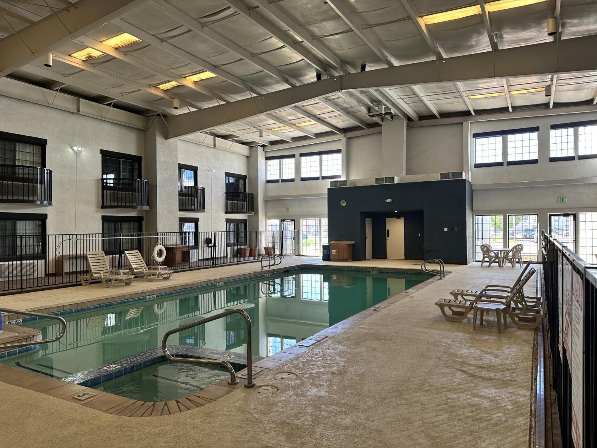 Clarion Pointe Winslow I-40 Екстер'єр фото