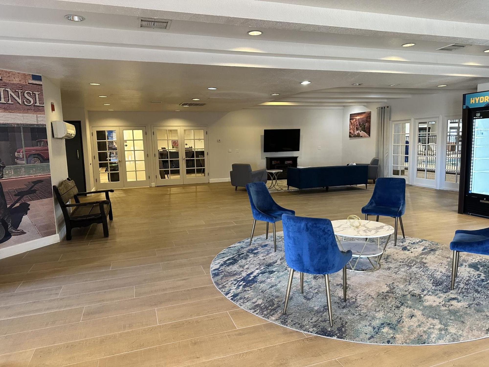 Clarion Pointe Winslow I-40 Екстер'єр фото