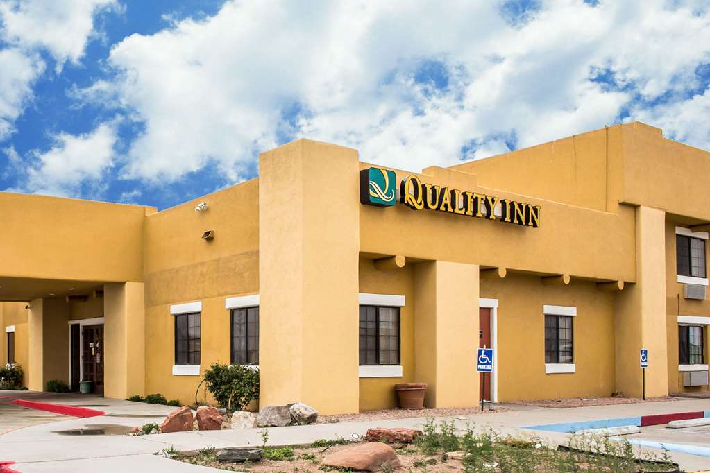 Clarion Pointe Winslow I-40 Екстер'єр фото
